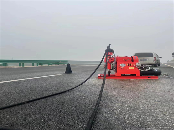 镇平马路路基路面开裂下沉注浆加固灌浆