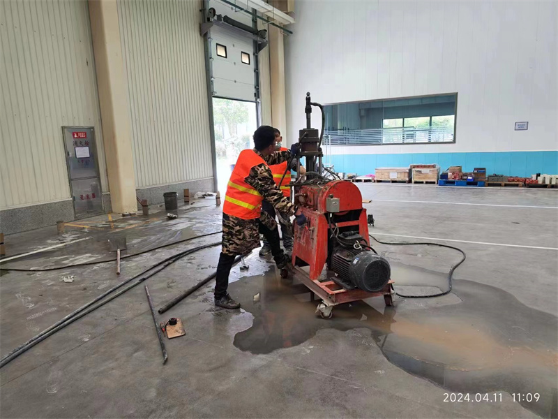 镇平厂房地面下沉塌陷注浆加固施工